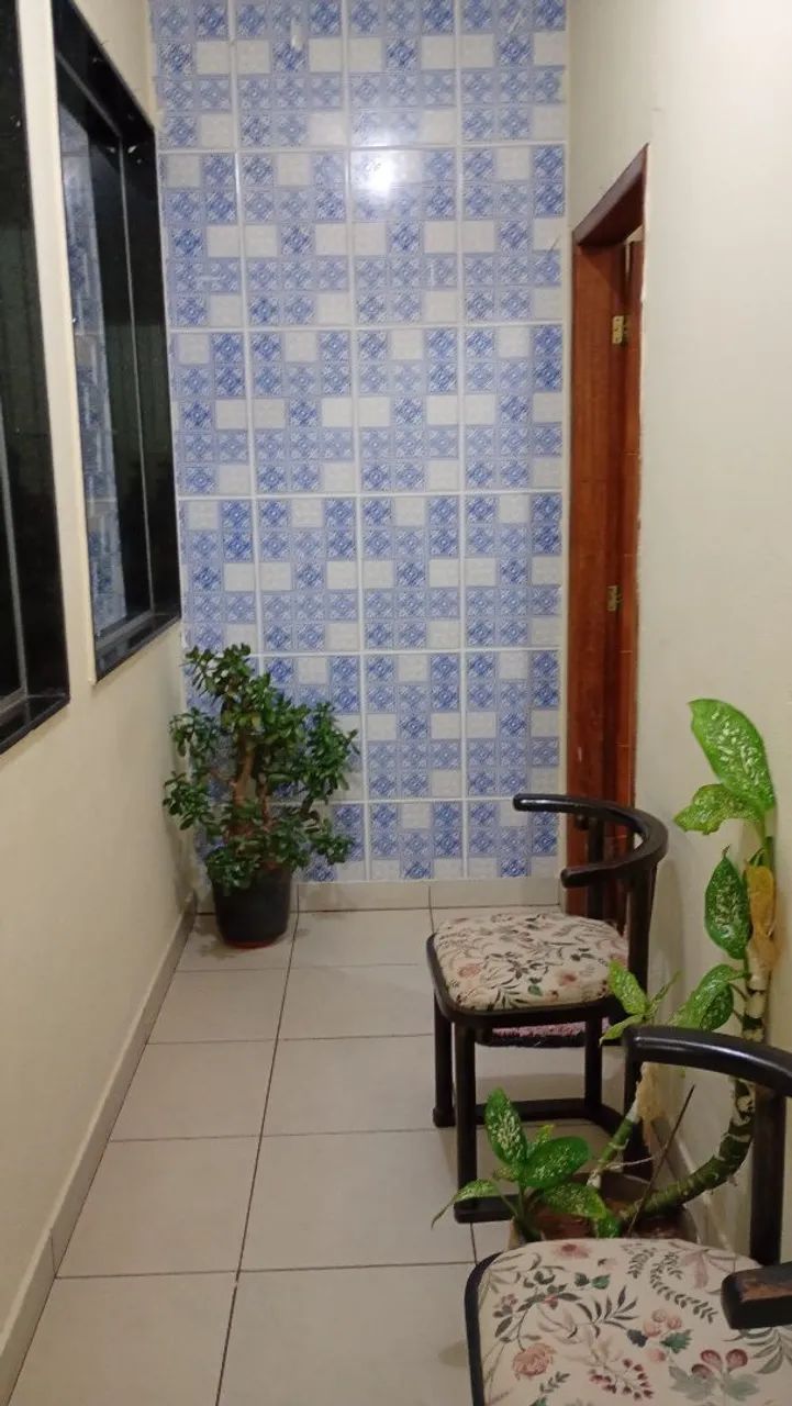 Vendo uma casa 