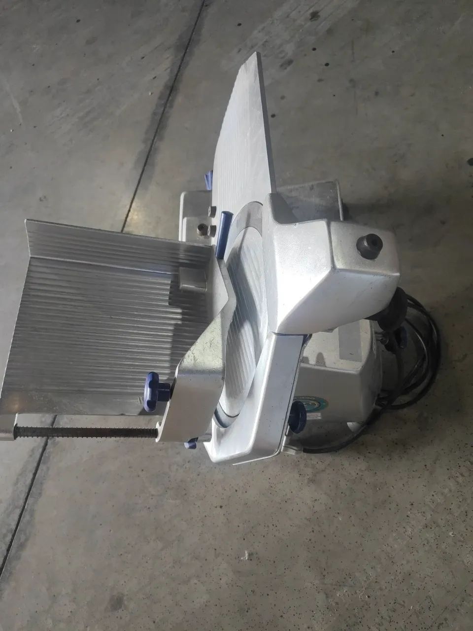 Fatiadeira semi-automática - Foto 3