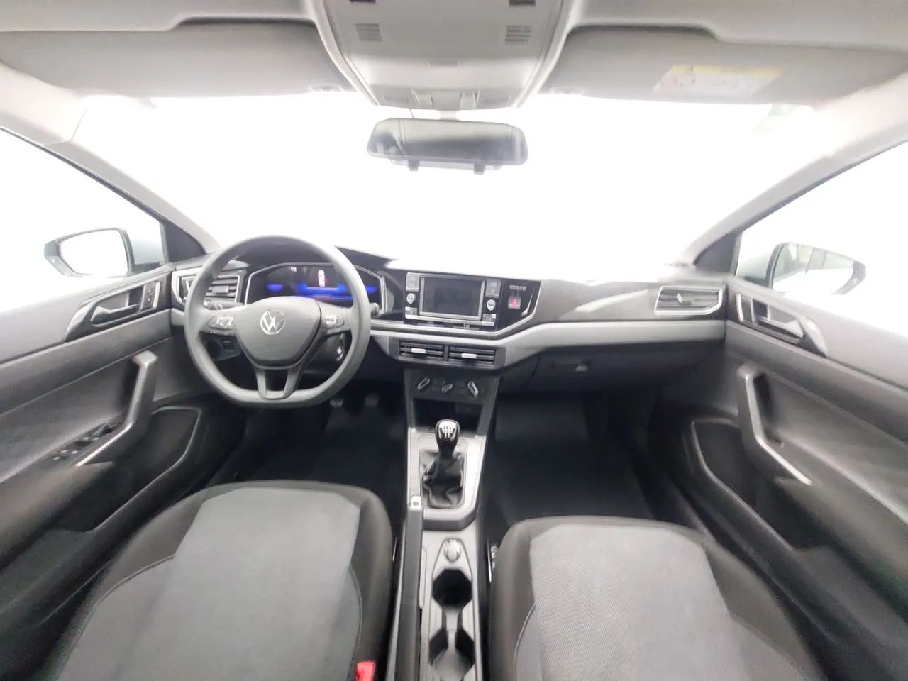 Volkswagen Virtus TSI 1.0 Flex 12V 4p Aut., foto 15 de 18