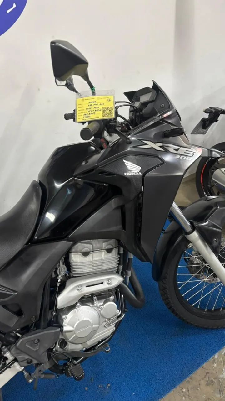Honda XRE 300 com abs - Foto 5