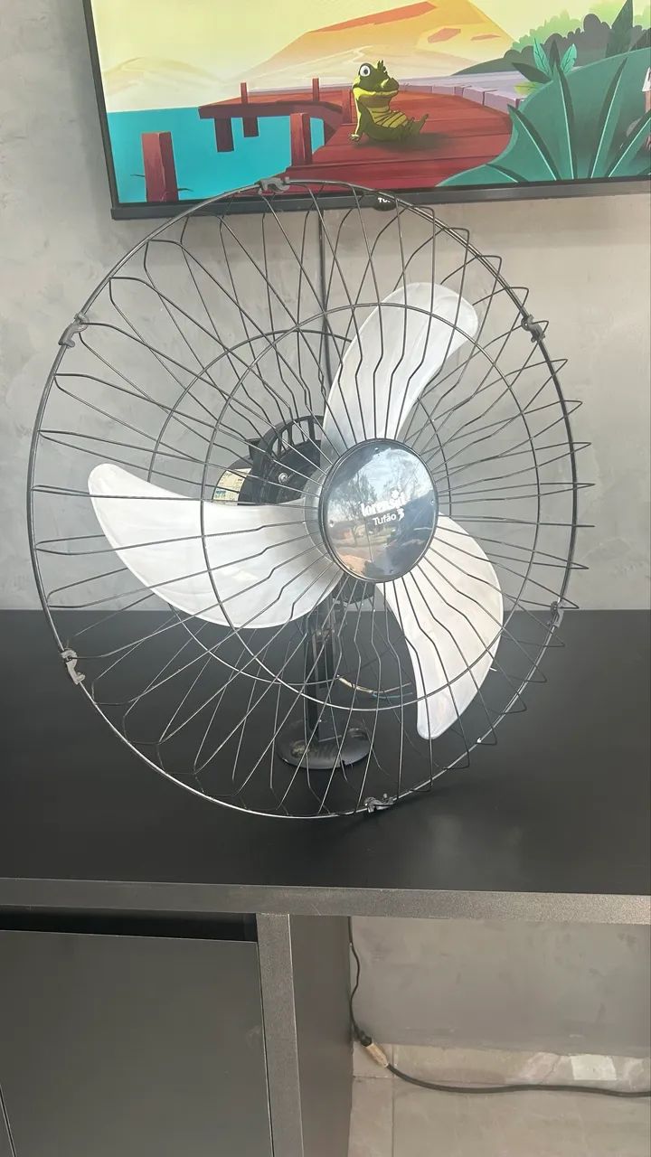 Vendo Ventilador de Parede Loren Sid  - Foto 3