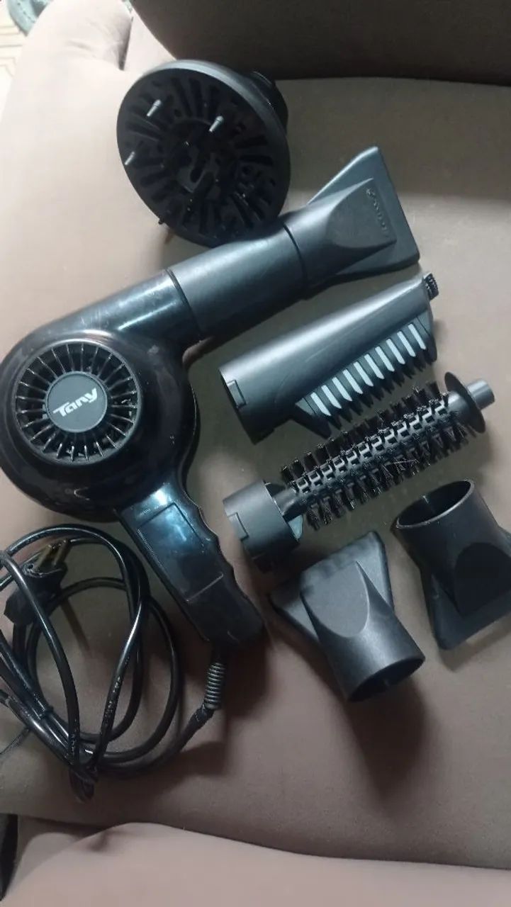 VENFO Hair Dryer + Straightening Kit $100.00, Working, Free Delivery