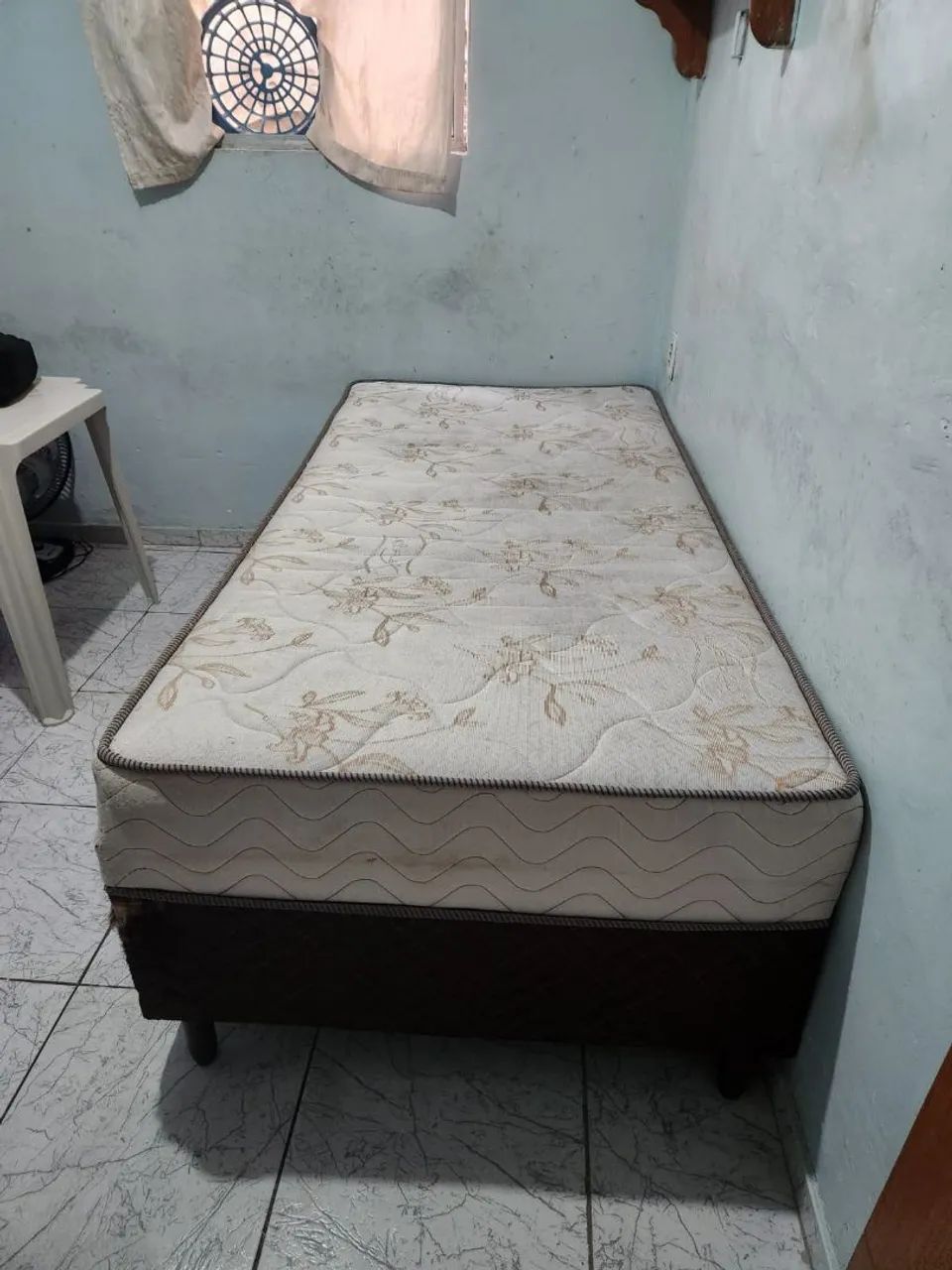 Cama solteirão