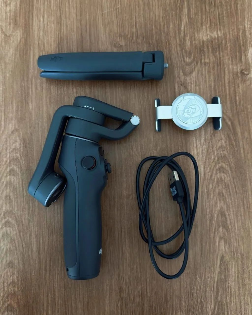 Estabilizador DJI Osmo Mobile 6 - Foto 4