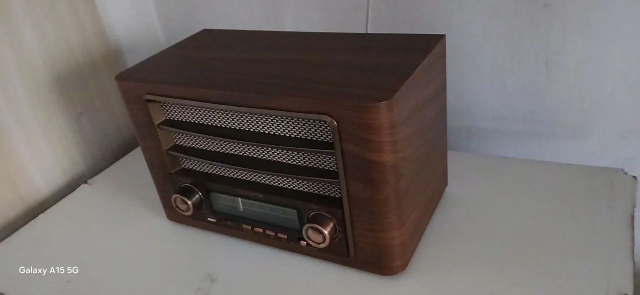 Radio modelo antigo  - Foto 3