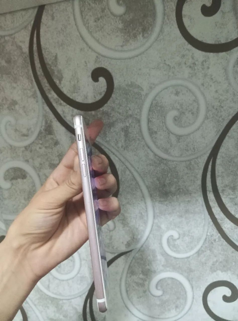 IPHONE 7 PLUS ROSE(LEIA A DESCRIÇÃO) - Foto 2