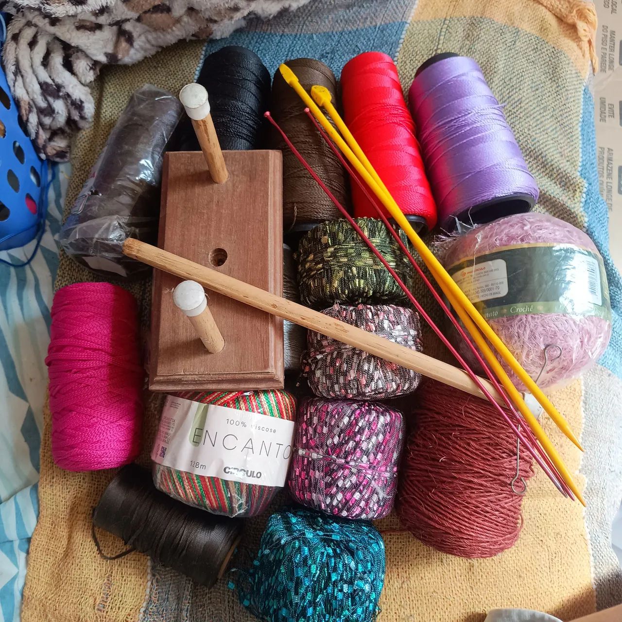 Lote de Linhas para Tricô , Crochê e Artesanato  - Foto 2