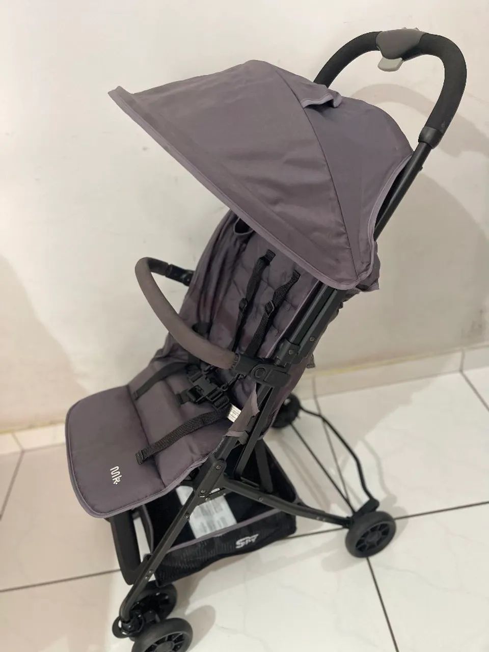 Carrinho de bebês Multikids Spy 0-15kg