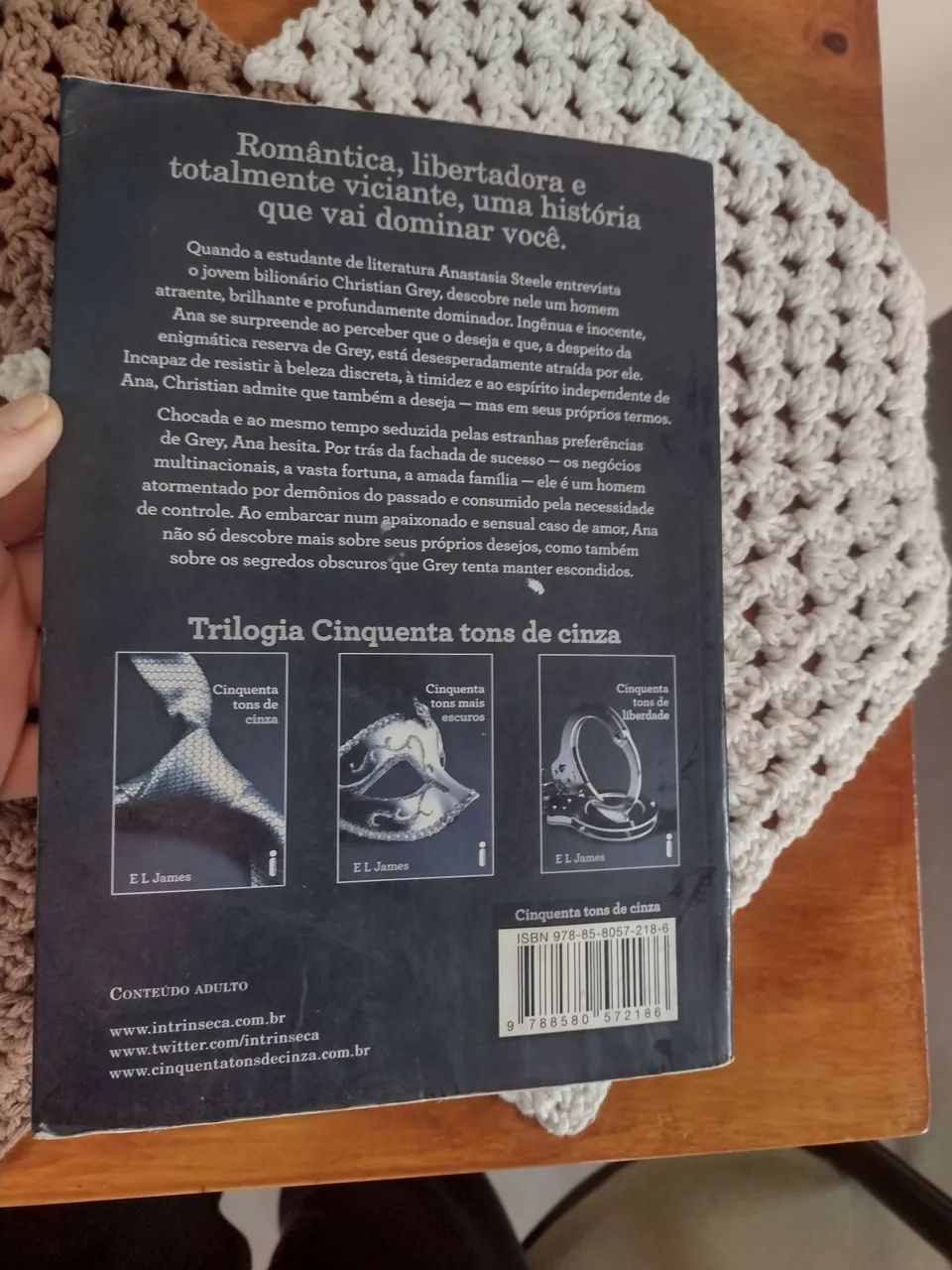 Livro Cinquenta Tons de Cinza  - Foto 5