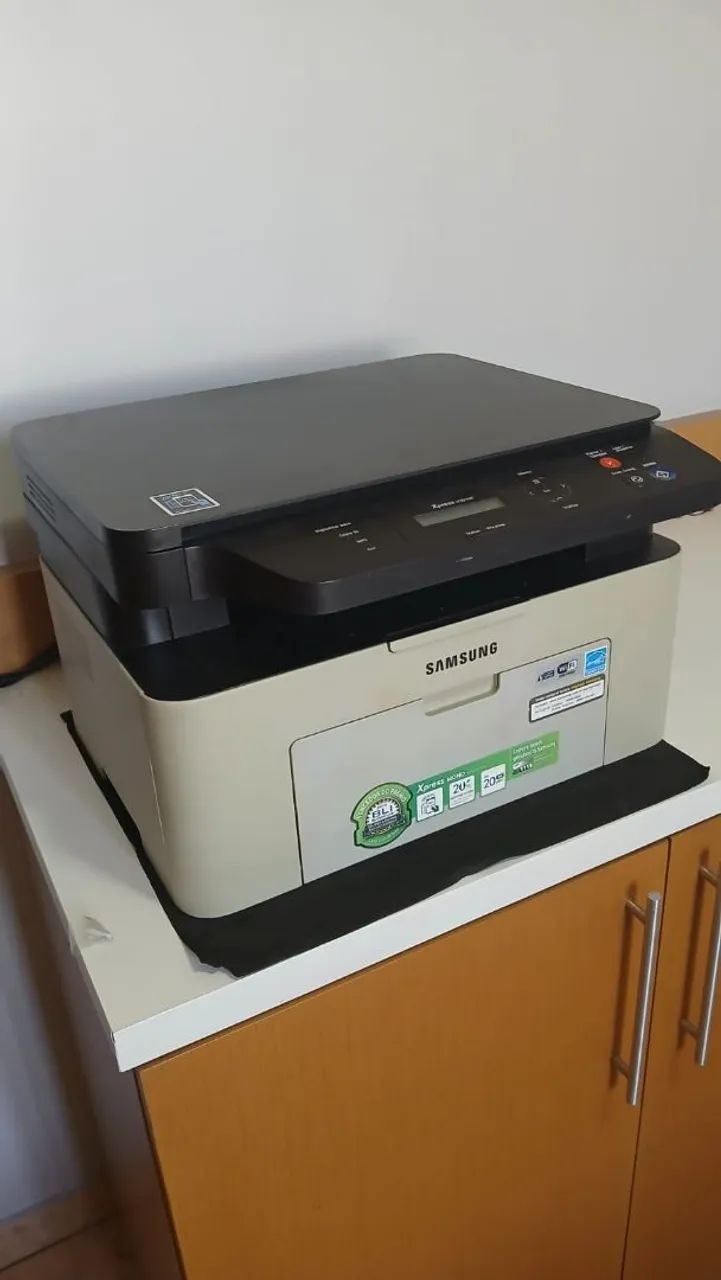 Impressora monocromática Samsung Usada - Foto 2