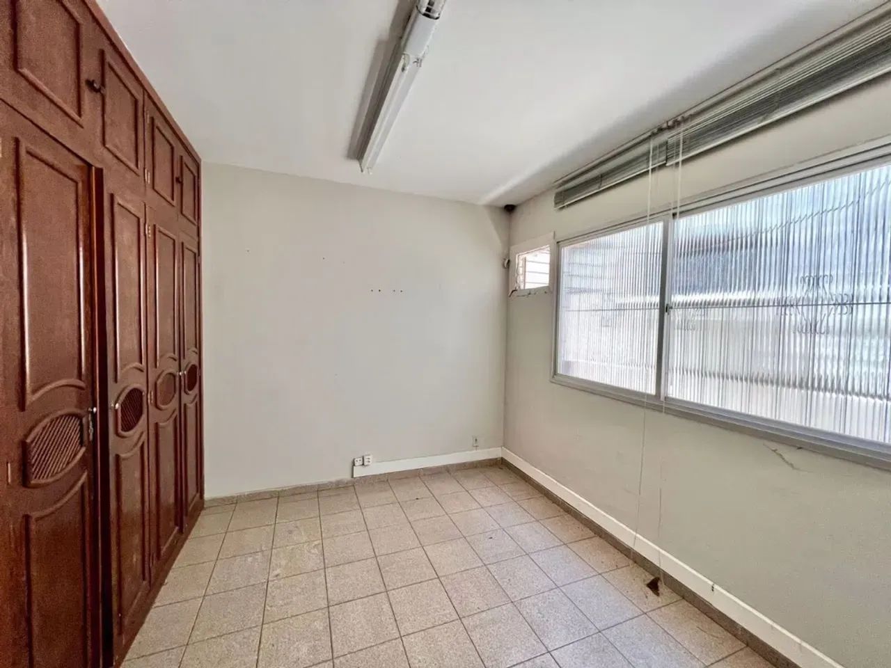 Alugo casa comercial com 250m² no Centro de Vila Velha - ES!! - Foto 3