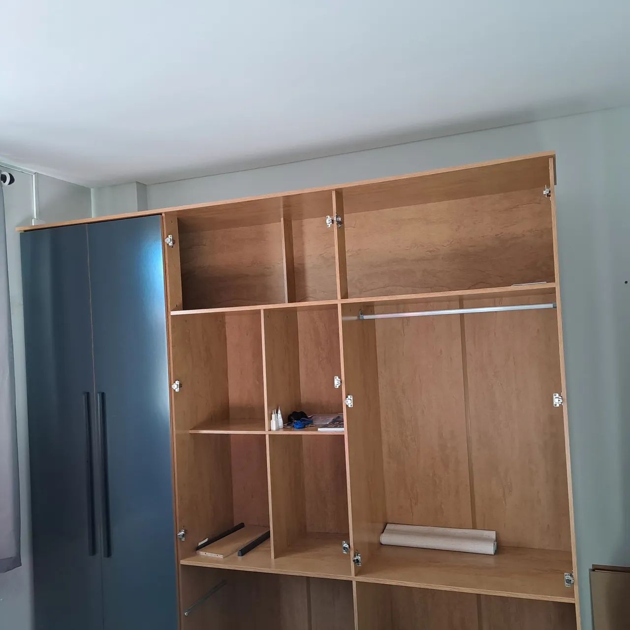 GUARDA ROUPA SEMIMONTADO