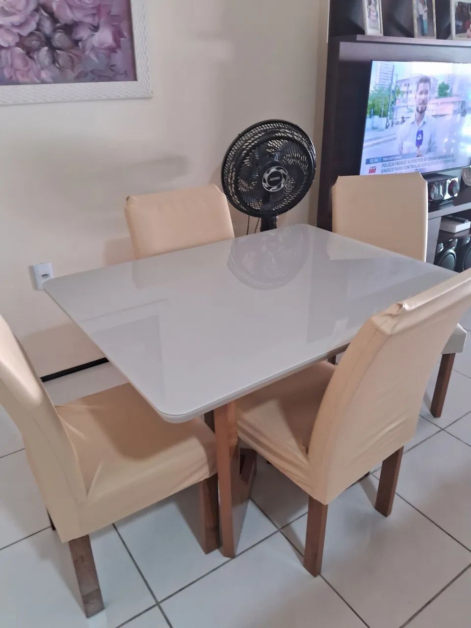 Mesa de jantar com 4 cadeiras - Foto 2