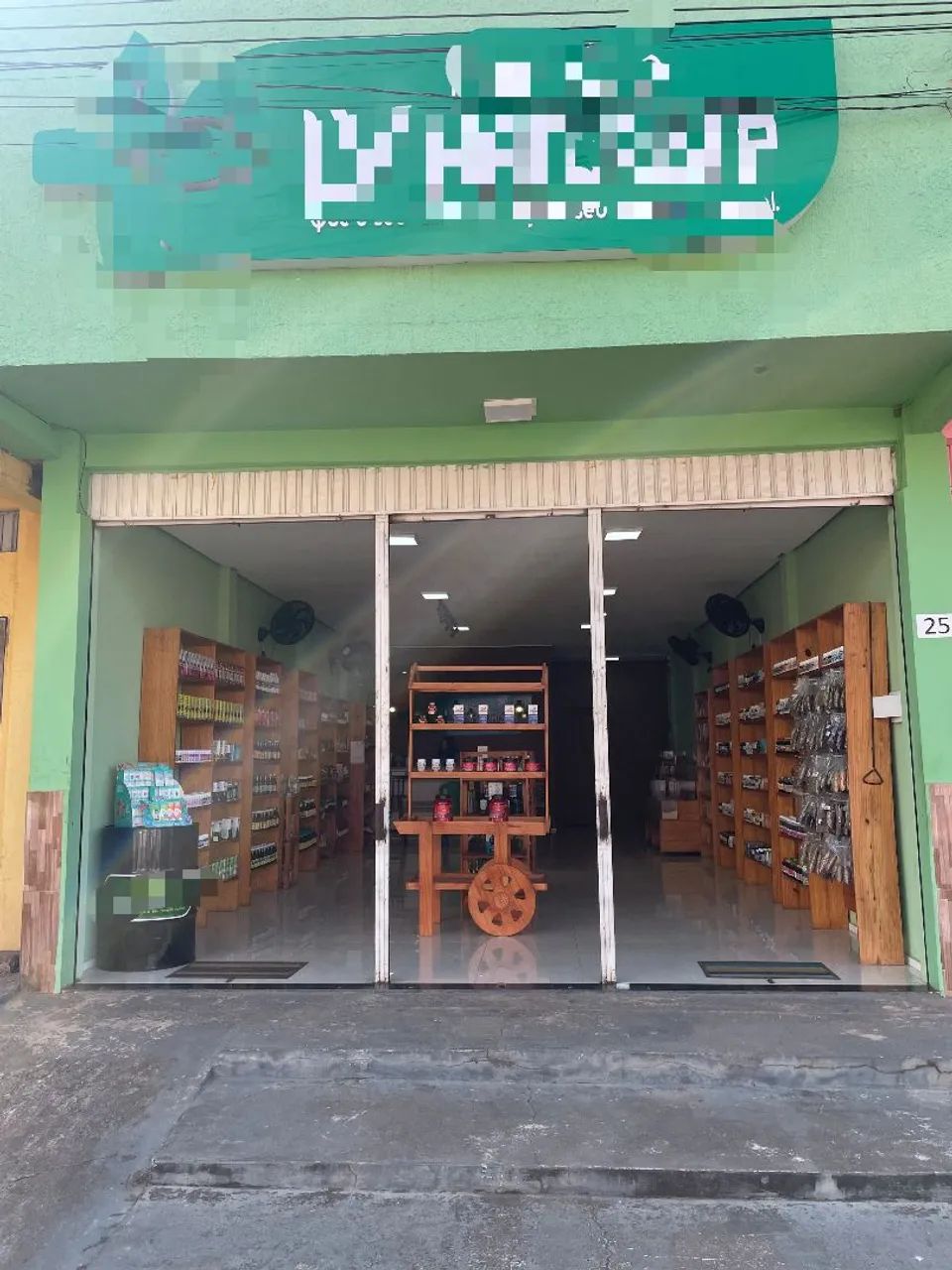 Vende-se Ponto Comecial Com Lage,Bem Localizado na Rua Do Sol - Foto 2