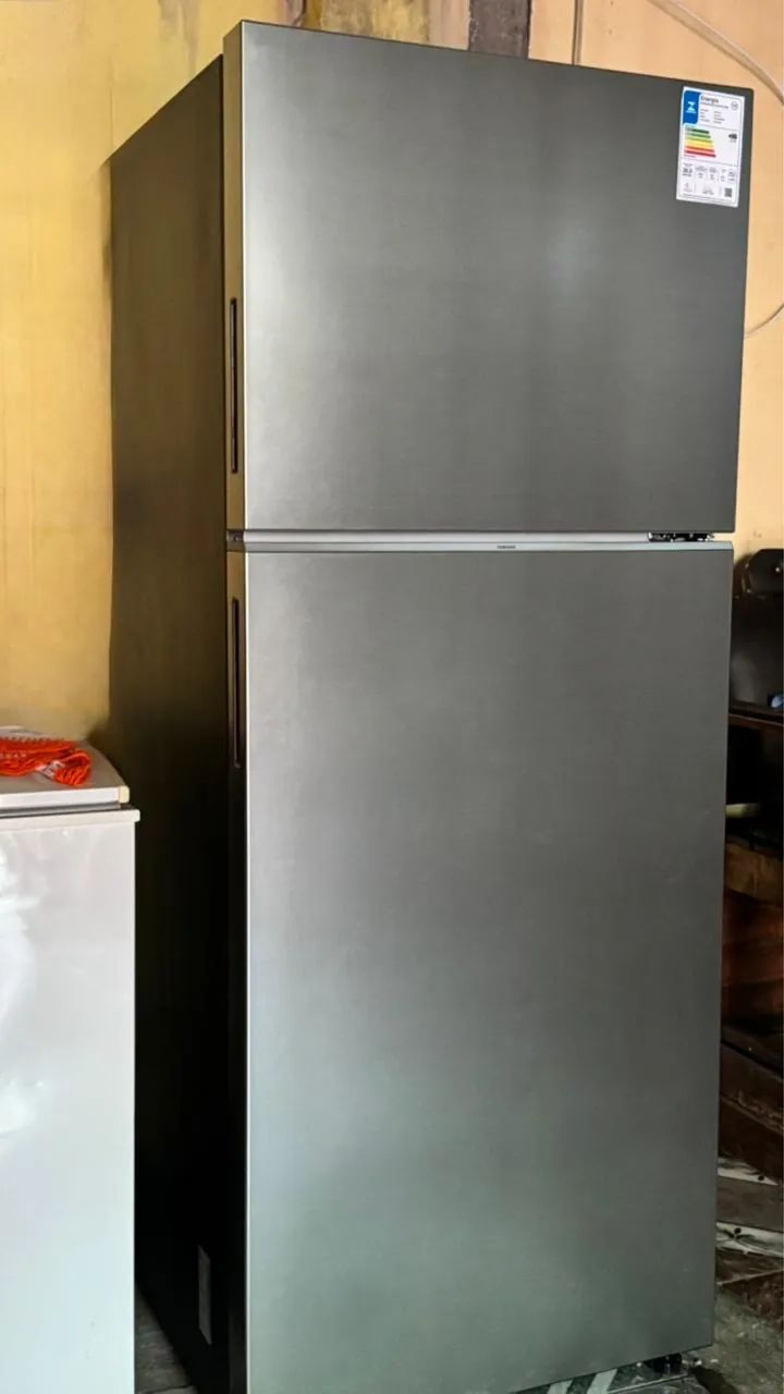 Geladeira Samsung RT42- 411 Litros- bivolt - Foto 4