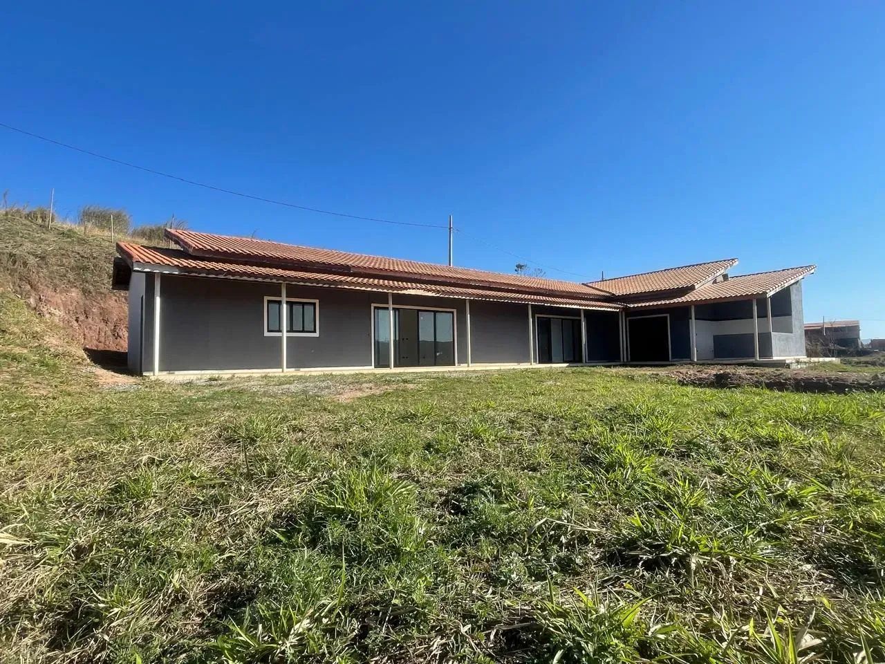 CASA PRONTA PRA MORAR EM IBIUNA-SP