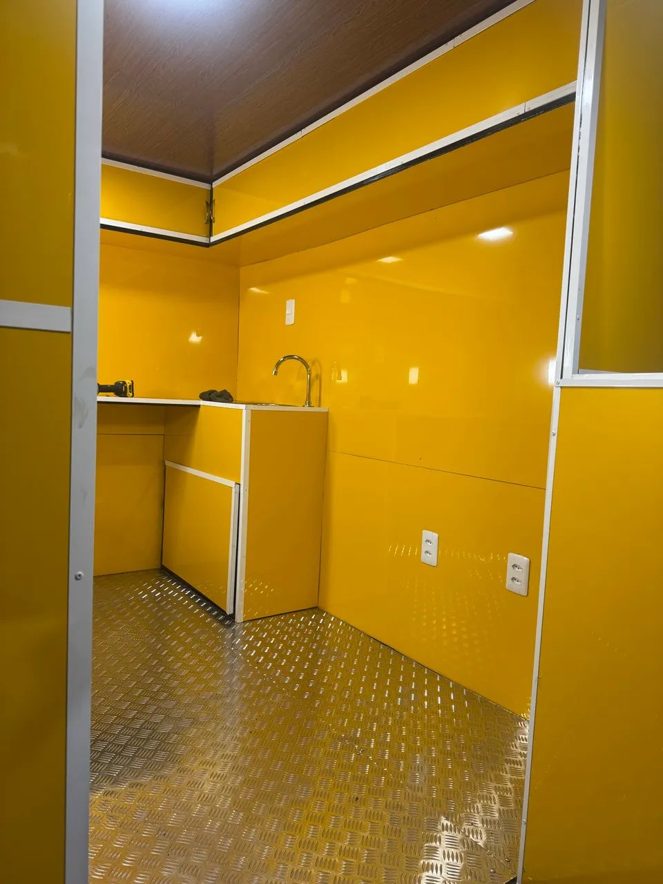 Trailer, alto padrão de acabamento  - Foto 4