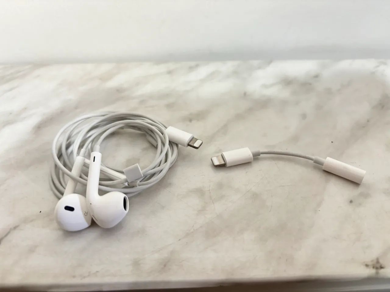 Fone Apple Original com fio Lightning - Foto 5
