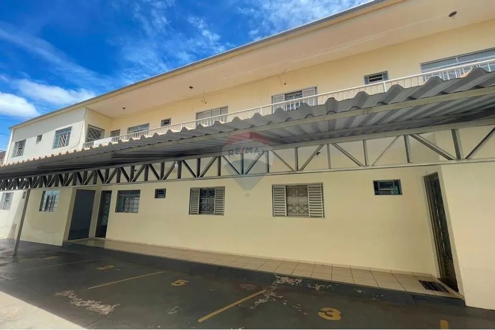 VENDO PRÉDIO COMERCIAL NO CENTRO - Foto 4