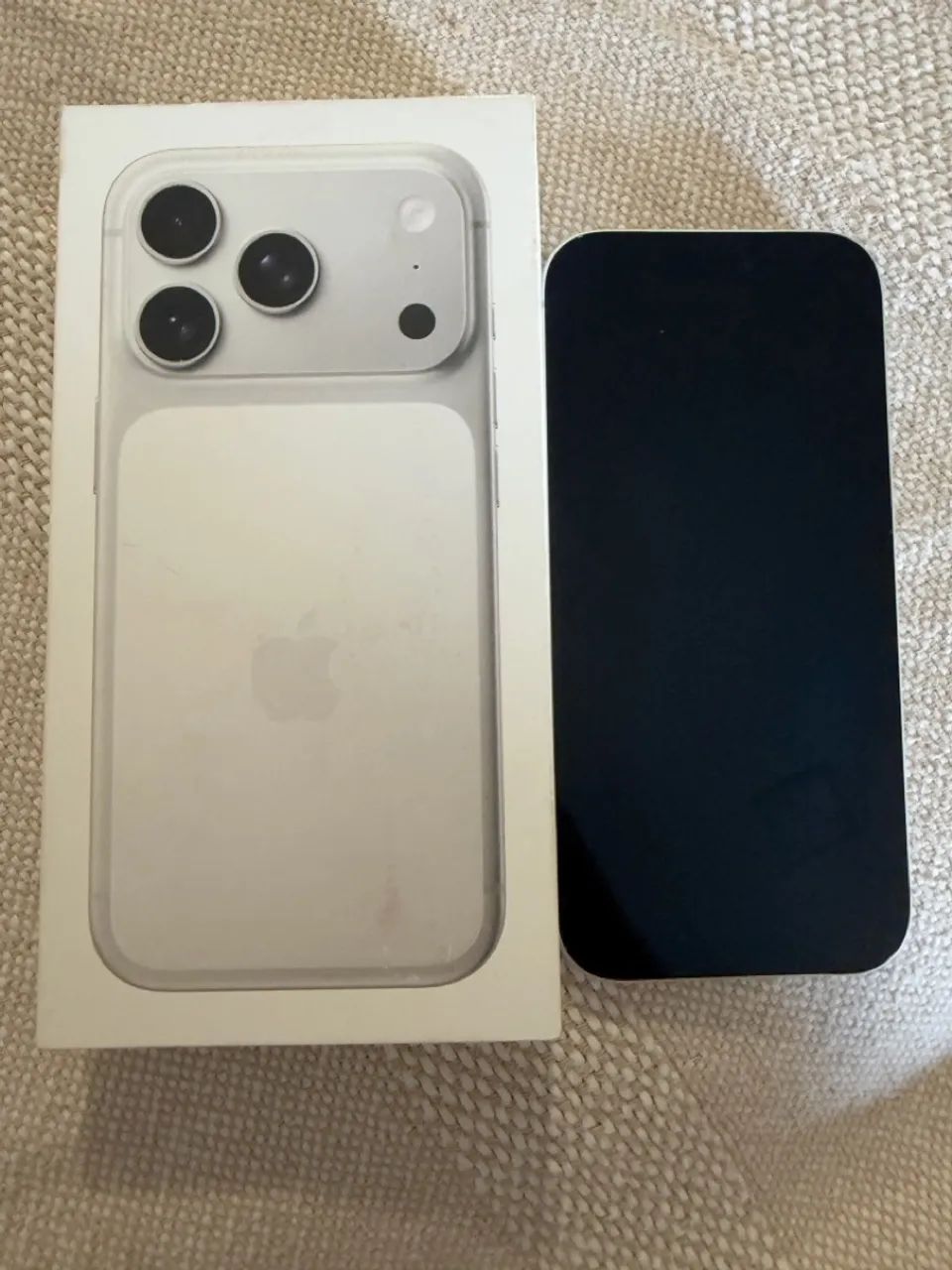 Celular Iphone 17Pro - 256Gb - Prata