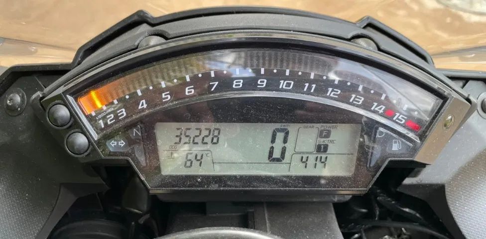 Kawasaki Zx-10/ Zx-10r 1000cc 2014 - 1484163451 | OLX