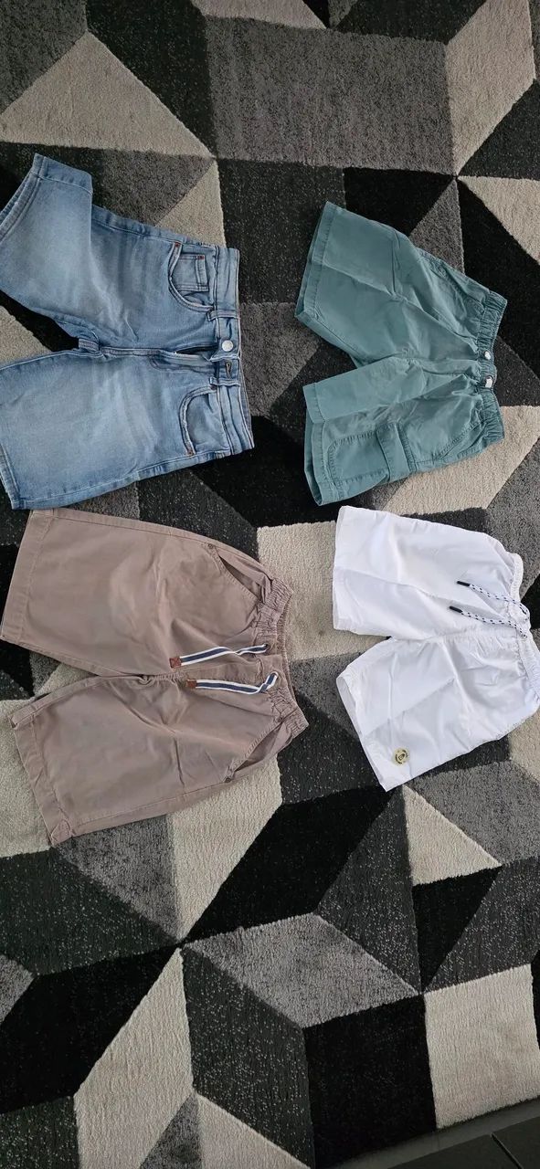 Lote 13 - bermudas 8/10 anos