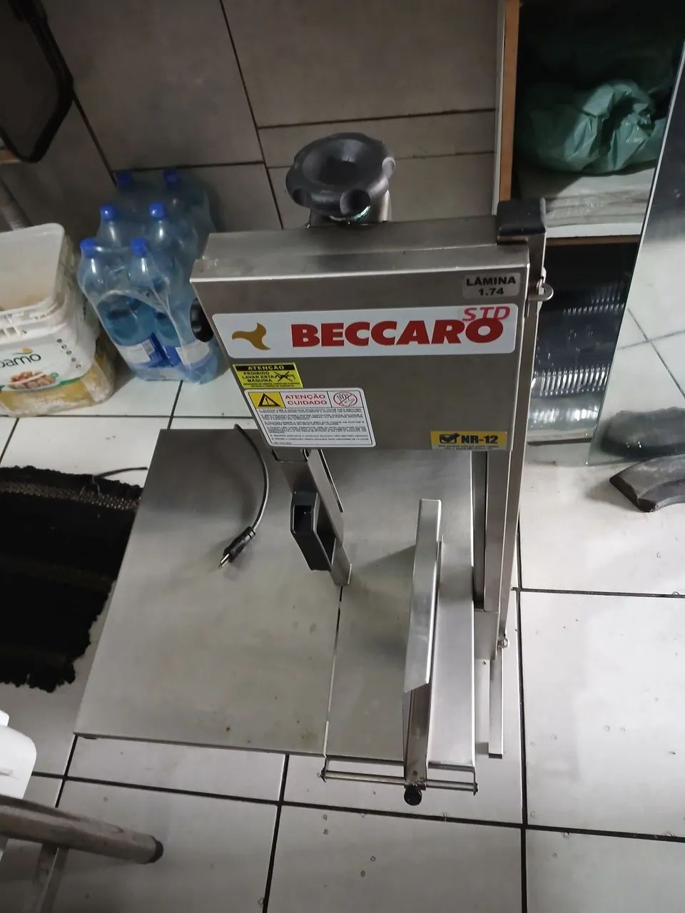 Serra fita acougue 