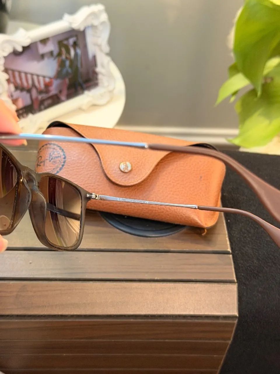 Óculos de sol Rayban Chris original - Foto 4