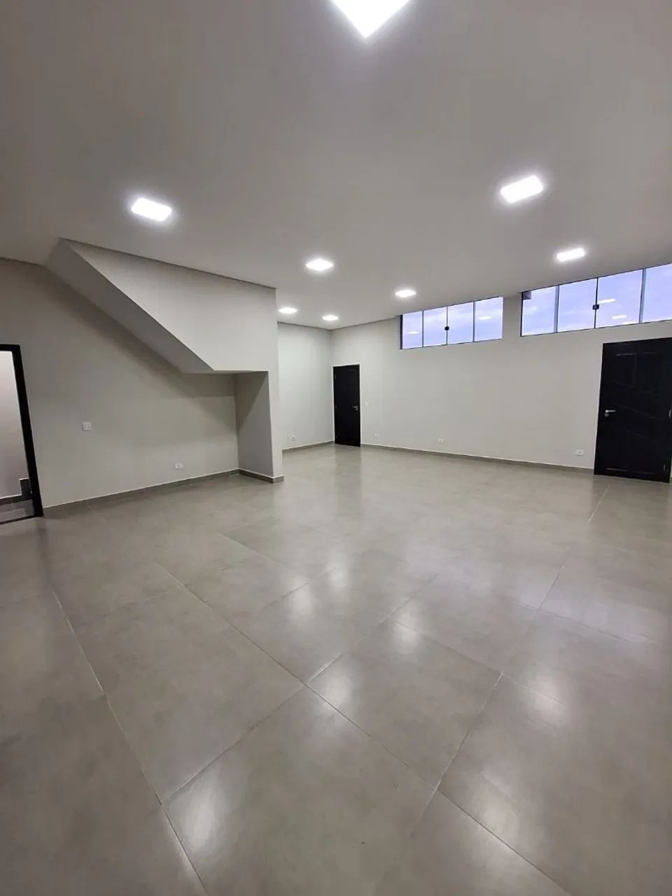 Triplex com área comercial  - Foto 4