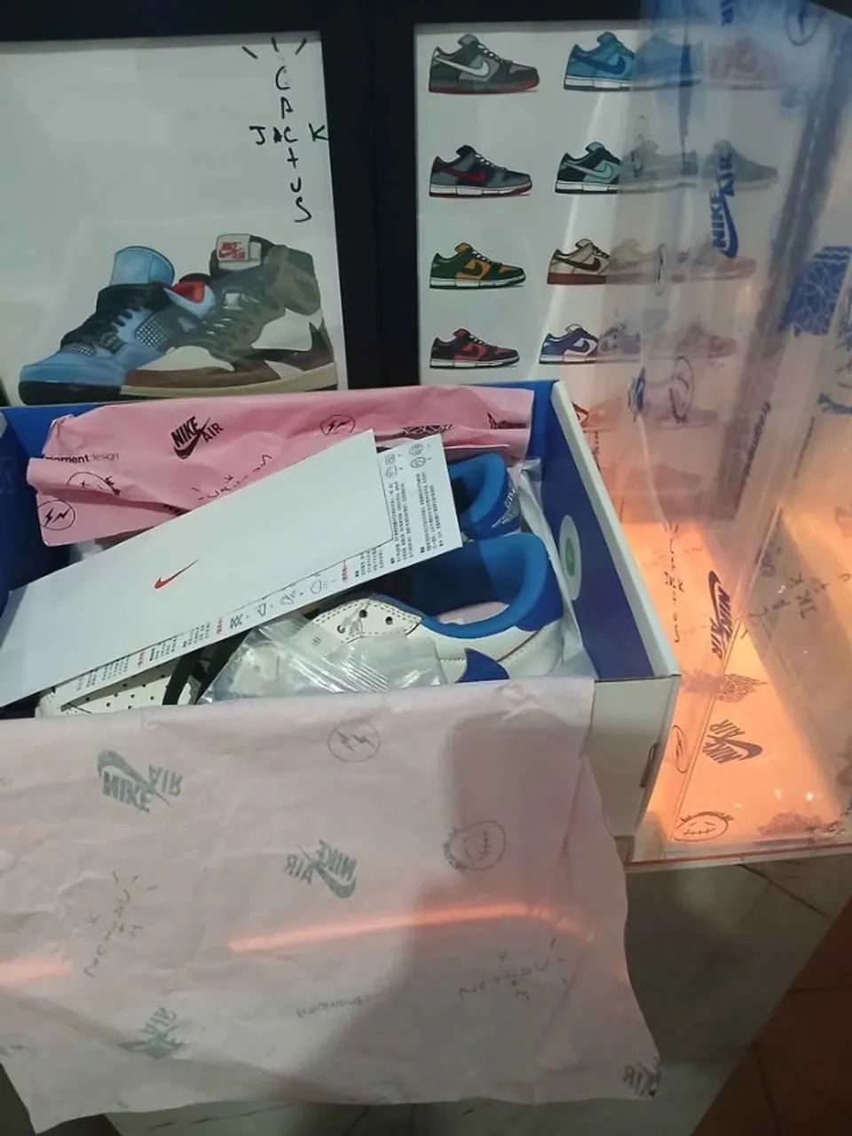 Air Jordan 1 Travis Scott - Foto 5