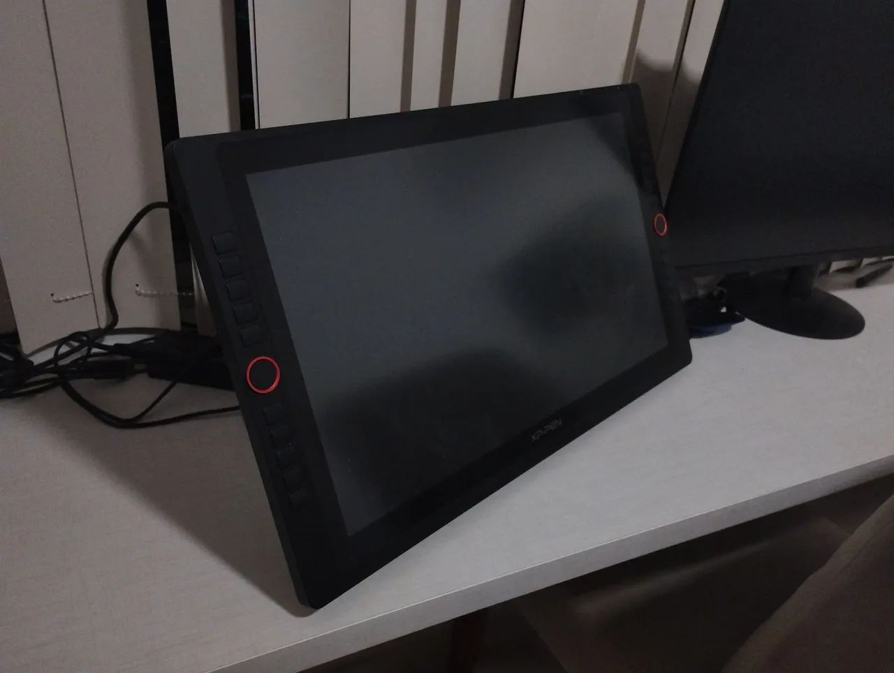 XP-Pen Artist 22R Pro - Mesa Digitalizadora com Display