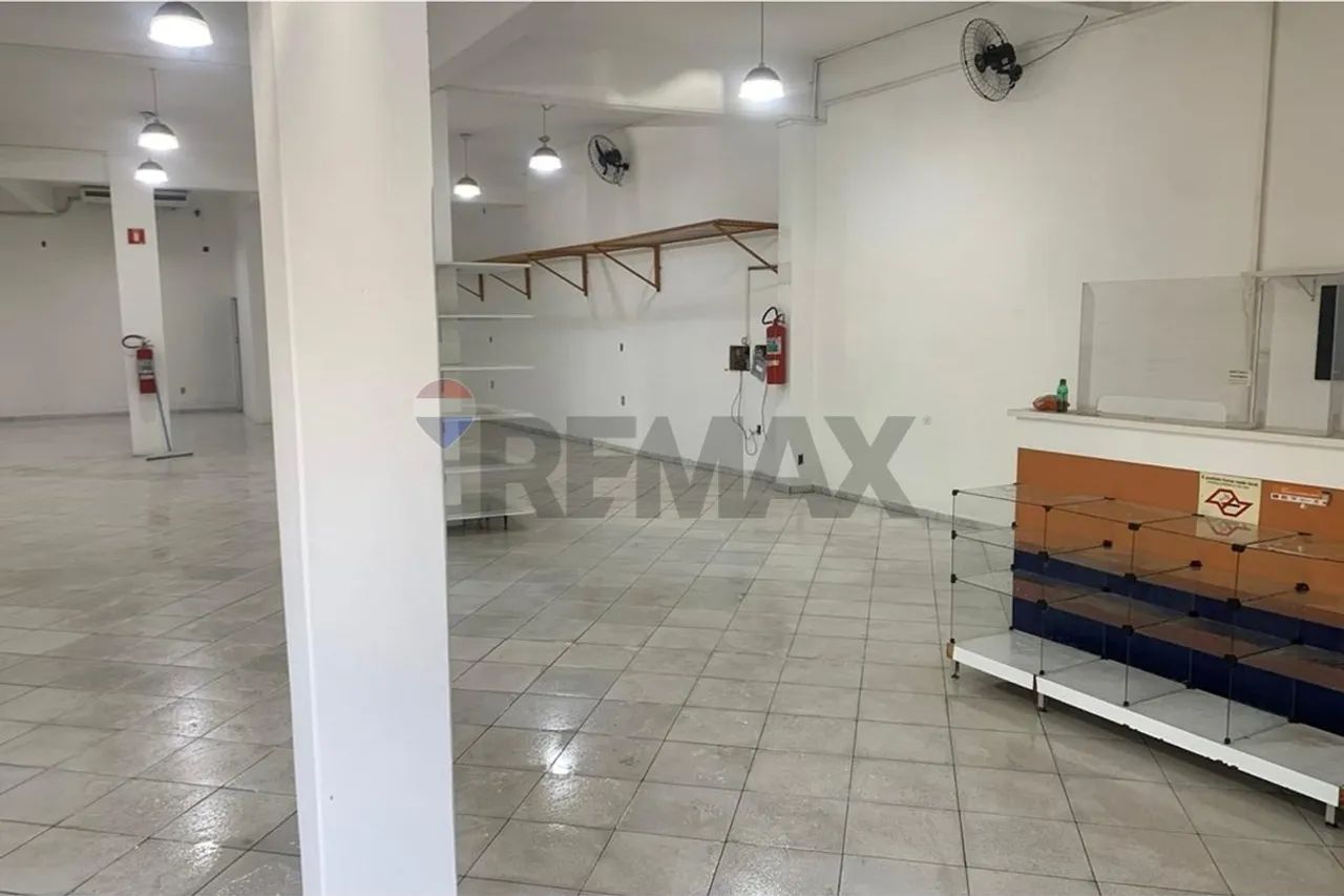 Salão comercial para alugar no bairro Vila Rezende, Piracicaba. - Foto 2