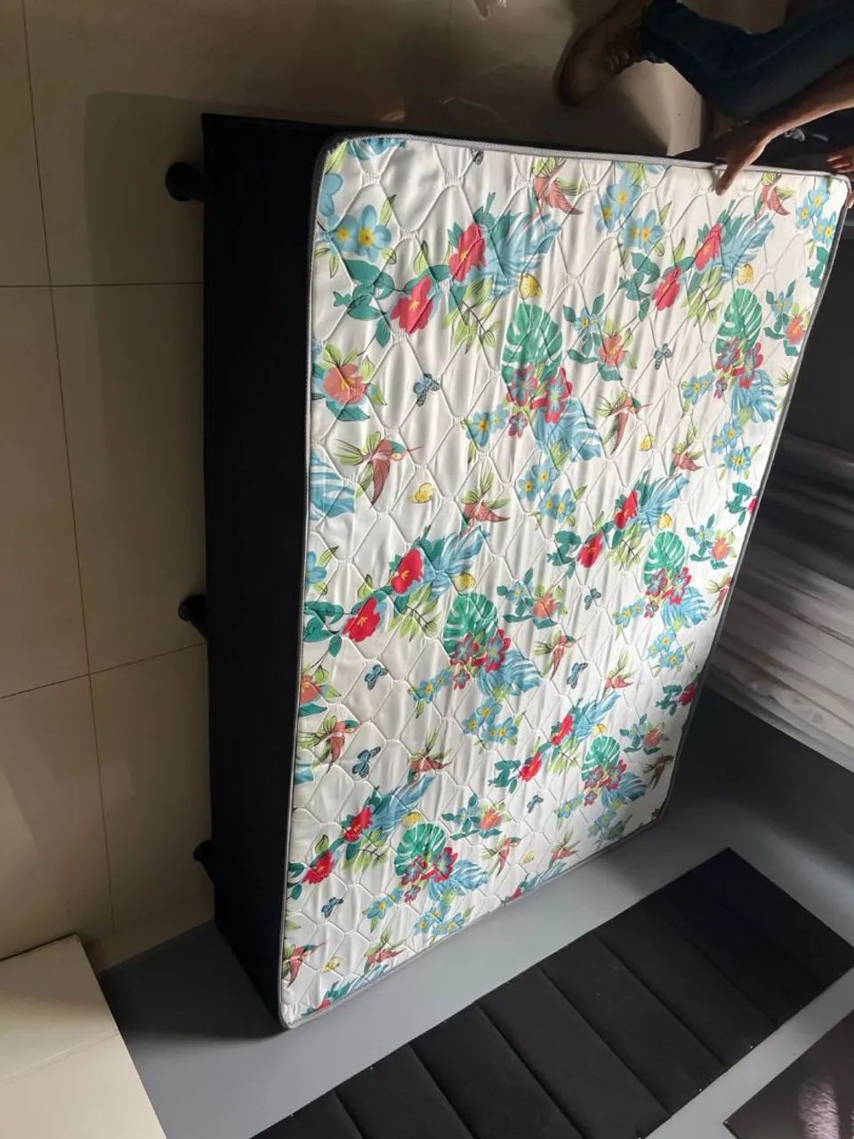 Cama box