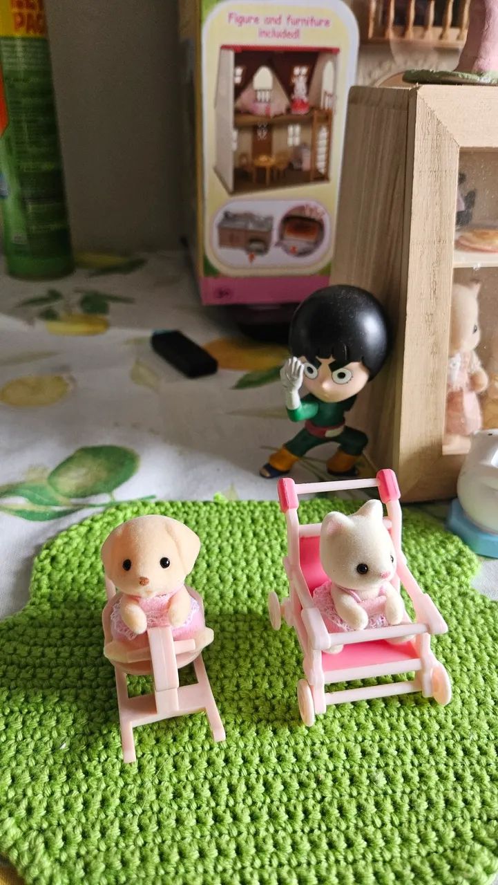 Labrador e gatinha seda Sylvanian families