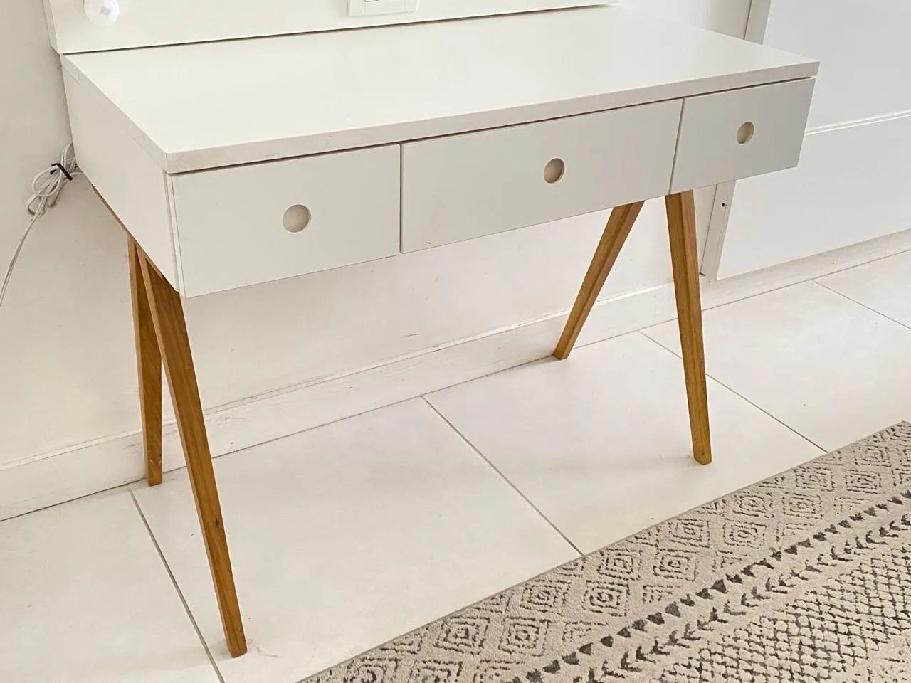 Penteadeira com espelho - Foto 2