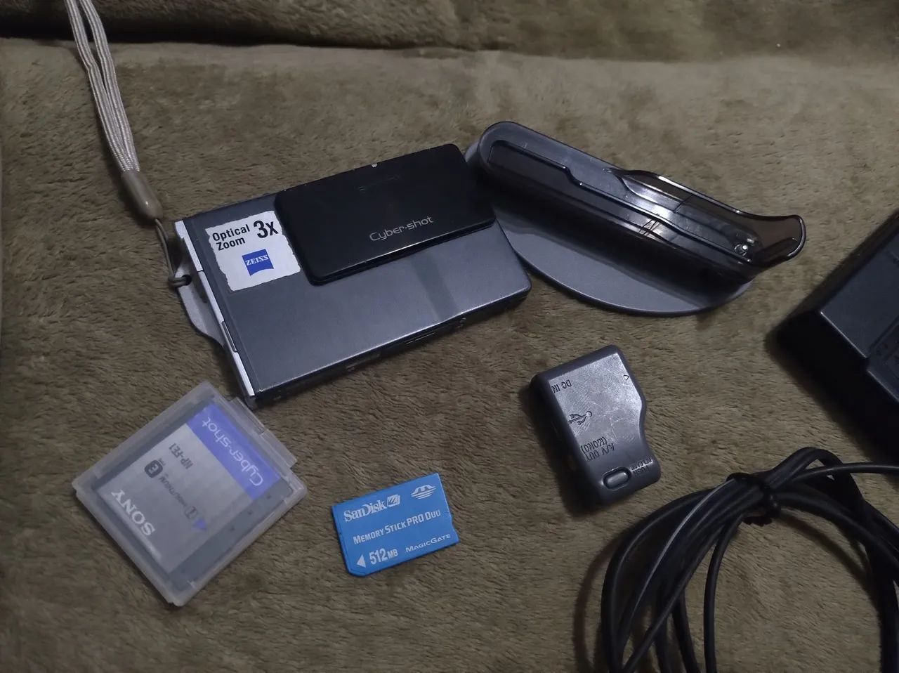 Câmera cyber shot completa funcionando perfeitamente  - Foto 5