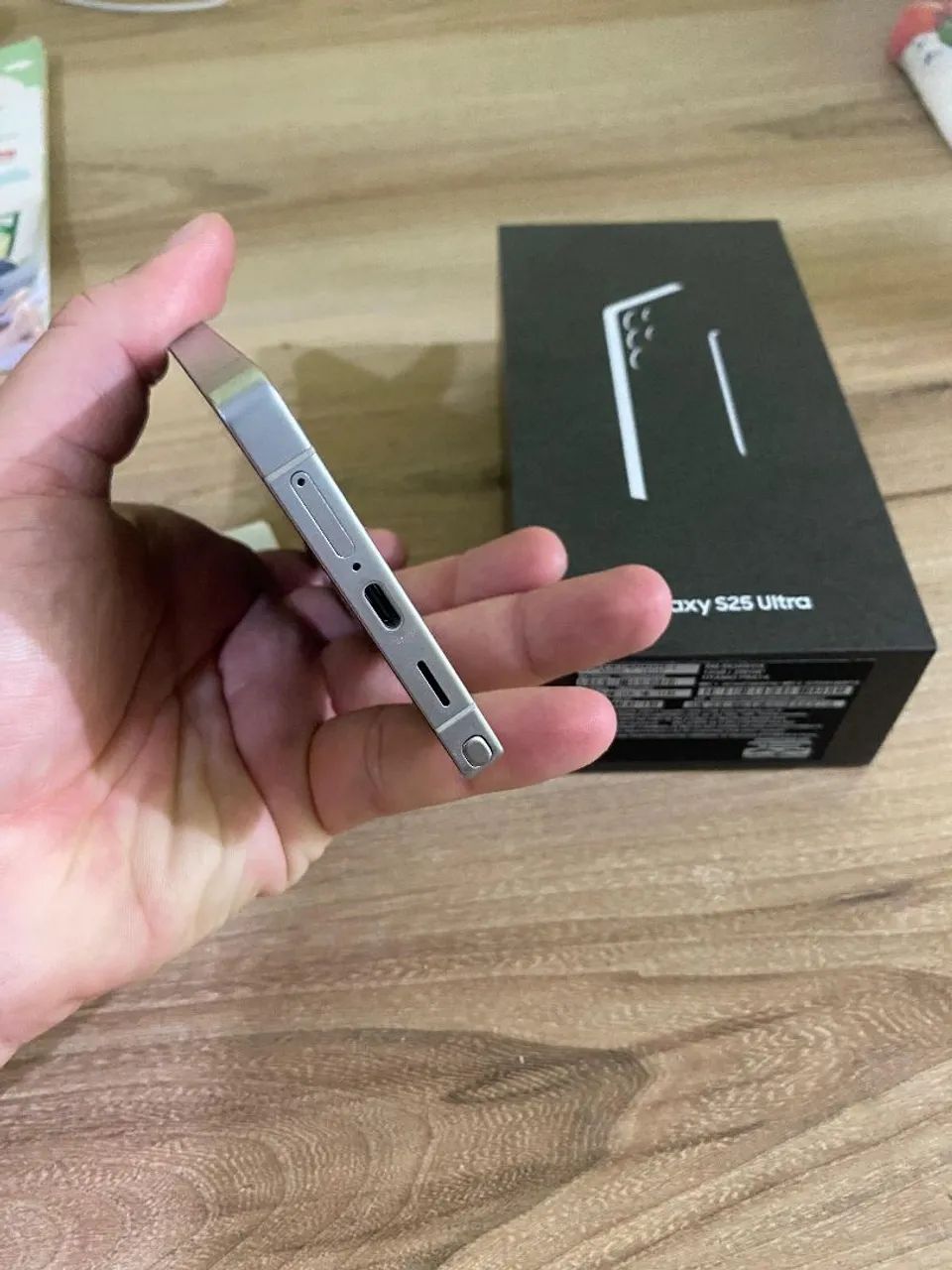 Vendo S25 Ultra 256gb. NOVO. Valor: 4.800 - Foto 3