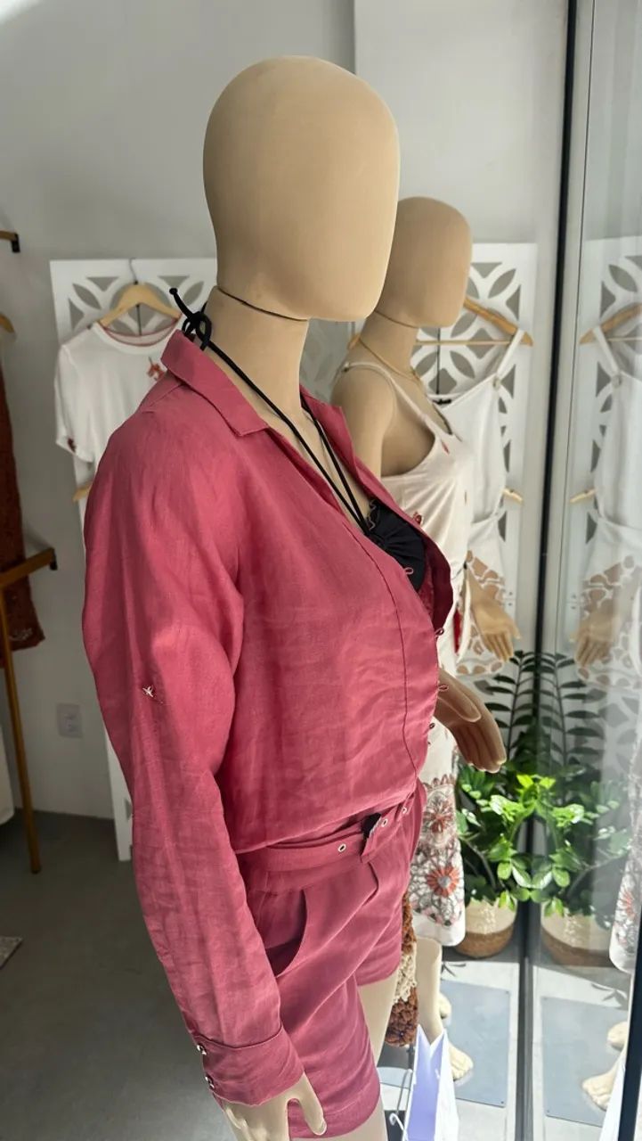 Vendo duas manequins fibra aspecto pele  - Foto 2