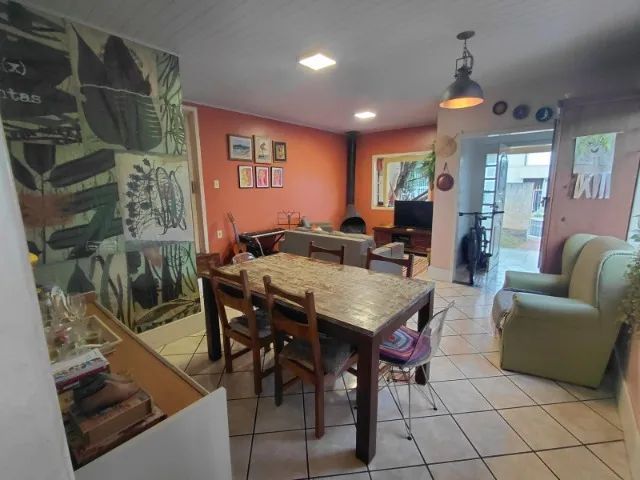 Casa bem localizada - Foto 4