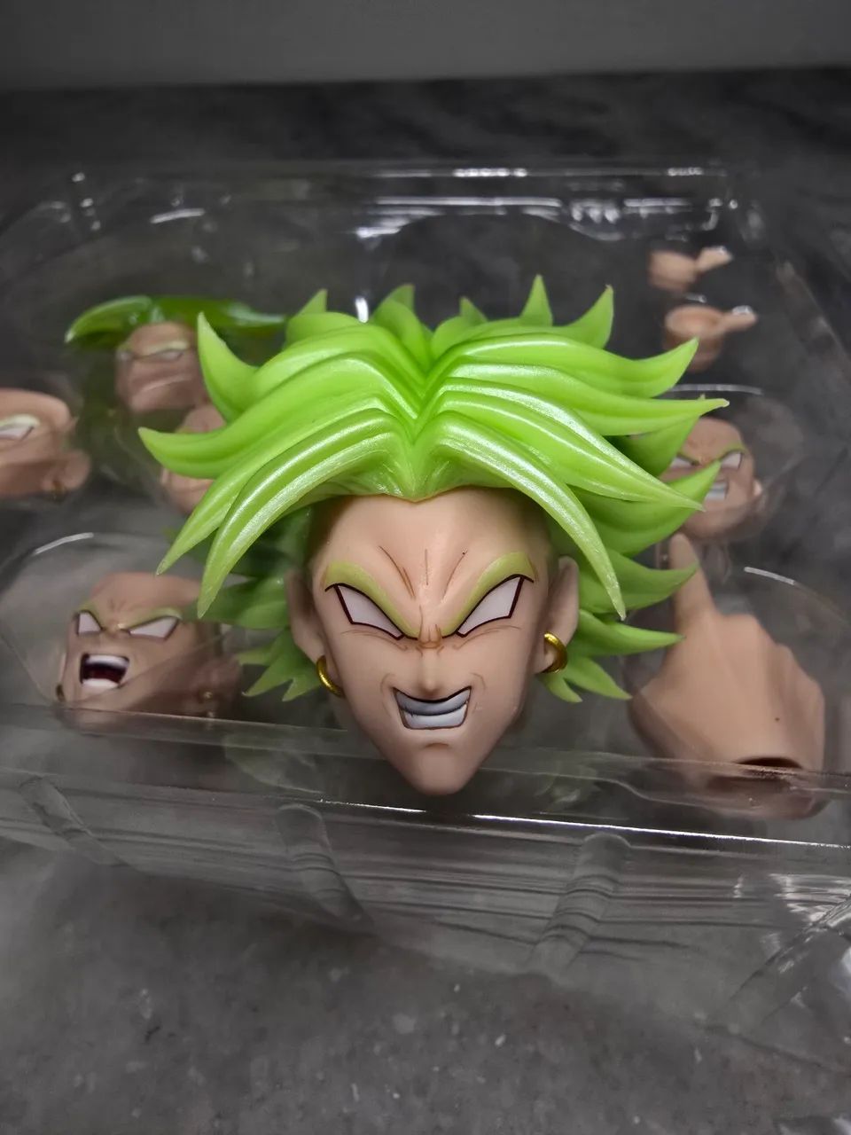 Dragon Ball Z Heads Broly DKO para Kong e ZT 