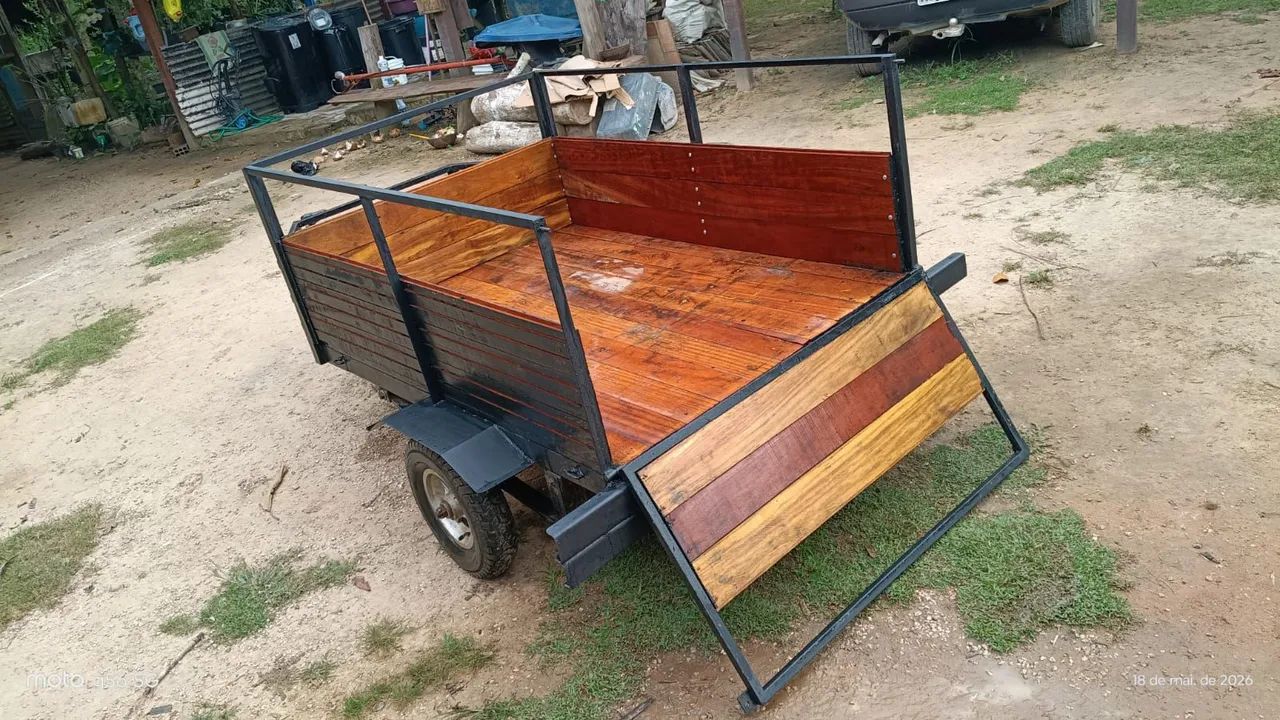Vendo carretinha recém reformada pra carro. 9- * - Foto 4