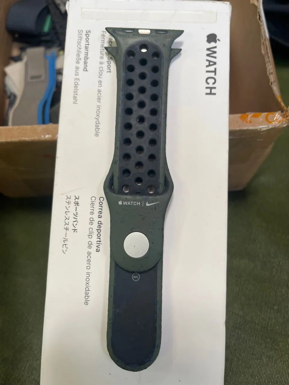 Pulseira Apple Watch 45mm verde musgo nova sem uso - Foto 2