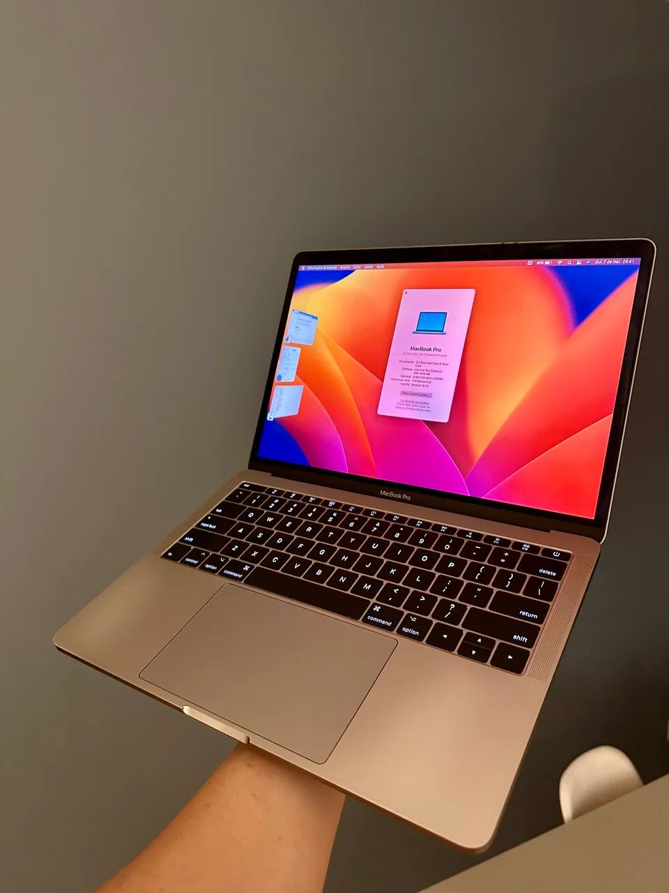282）MacBook Pro 2017　13インチ　/128GB/8GB/i5 MacBook Pro 13? 2017 - Intel i5 | 8GB RAM | 256GB SSD - Notebooks