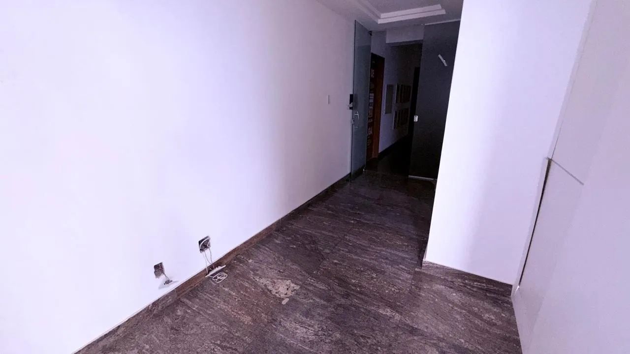 Sala comercial 32m² à venda no Gutierrez - Foto 4