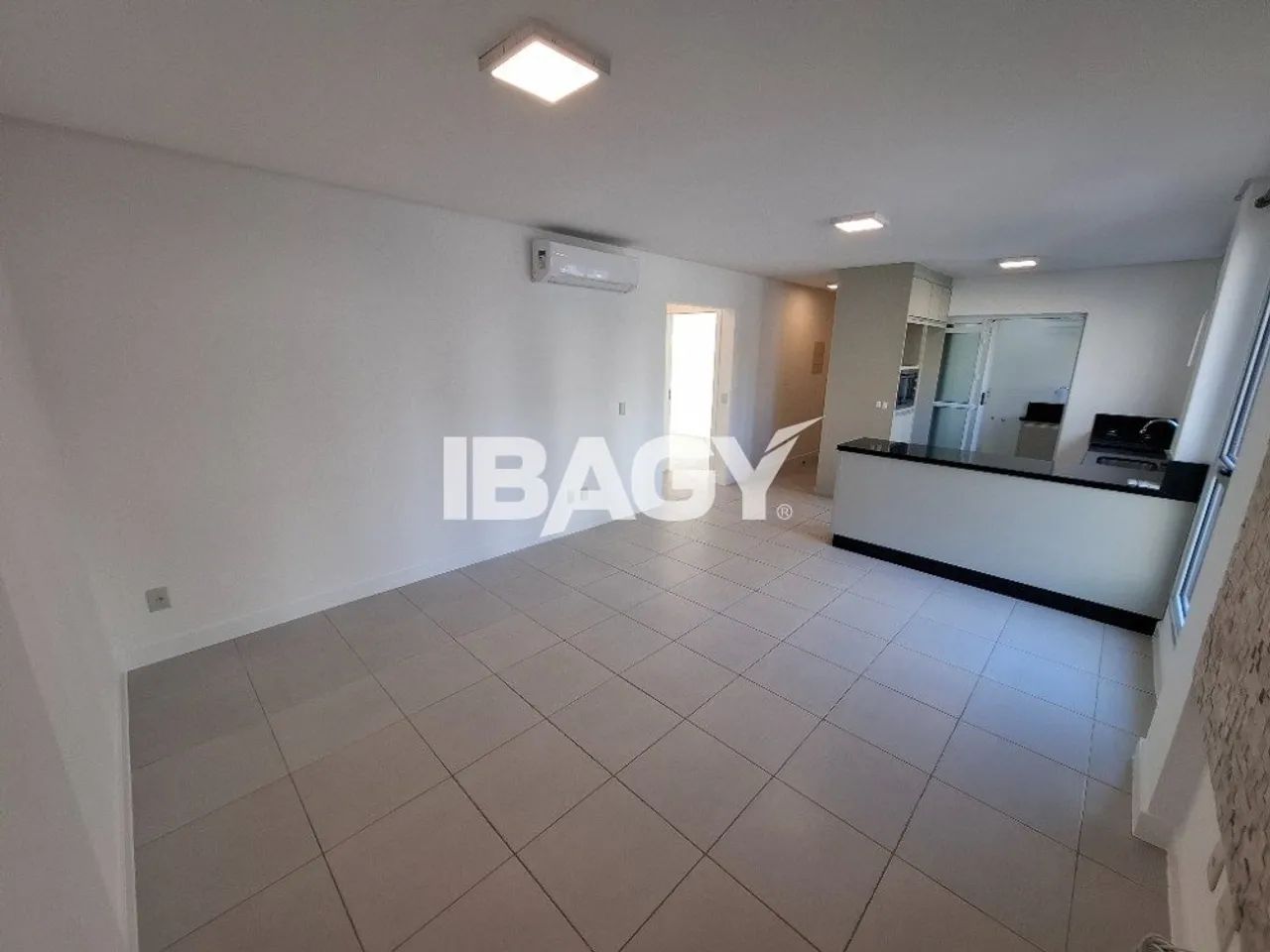 Excelente Apartamento 2 dormitório(s) em Centro - Florianópolis - Foto 4