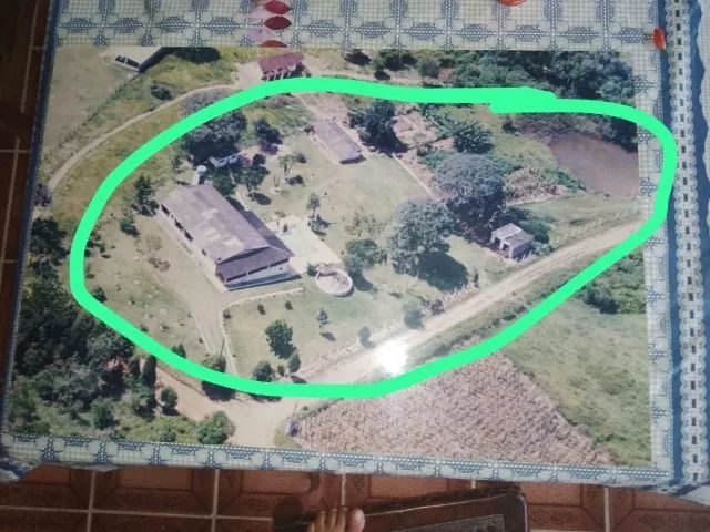 BELÍSSIMA CHACARA EM JUQUITIBA - SP COM PISCINA E LAGO, CANIL E BAIAS  - Foto 4