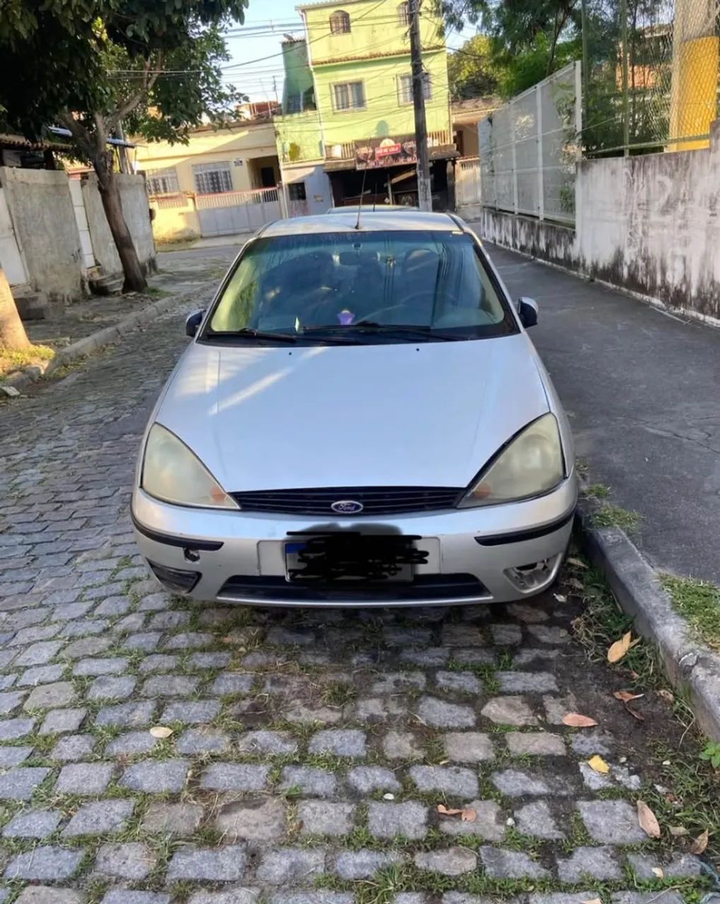 Ford Focus Ghia Sed. 2.0 16v/ 2.0 16V Flex 4P 2003