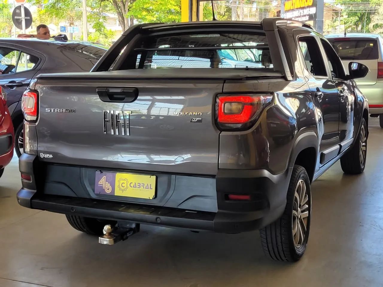 Fiat Strada Volcano 1.3 Flex 8V CD Aut. 2023 - Foto 2