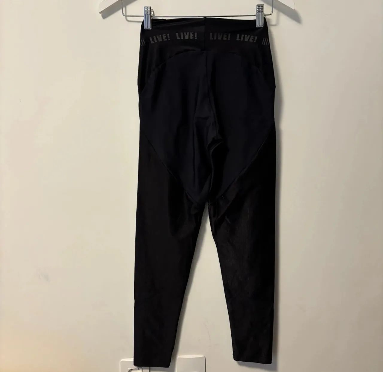 calça legging live! preta p - Foto 4