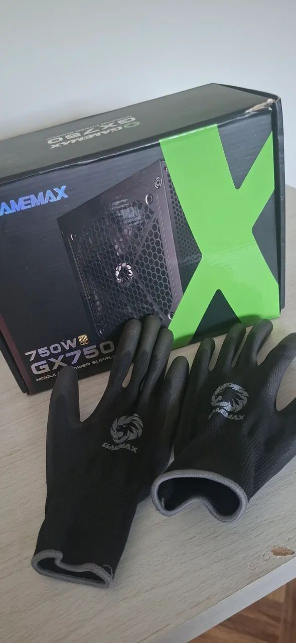 fonte gamemax 750w plus gold - Foto 3